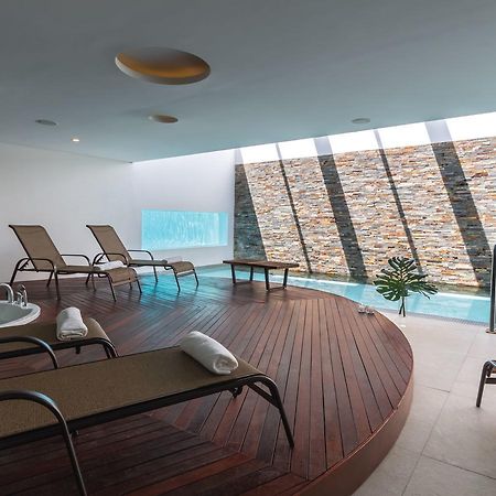 Dazzler By Wyndham Colonia Hotel โกโลเนีย เดล ซากราเมนโต ภายนอก รูปภาพ