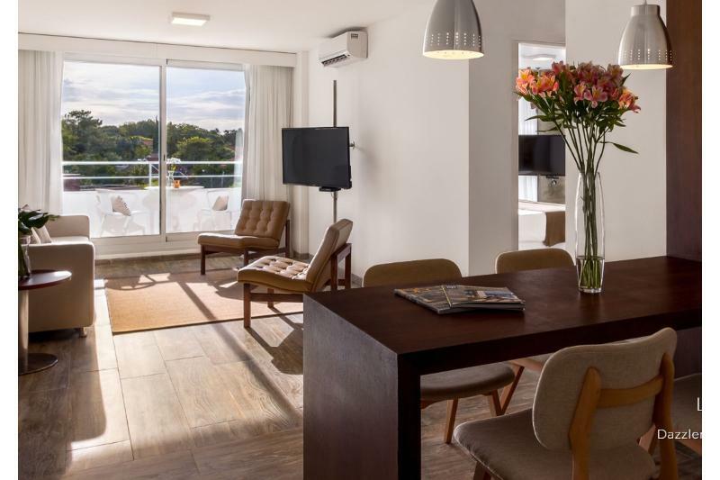 Dazzler By Wyndham Colonia Hotel โกโลเนีย เดล ซากราเมนโต ภายนอก รูปภาพ